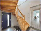 Eingang_Treppenhaus - Einfamilienhaus mit 132,90 m&sup2; in Kressbronn am Bodensee zum Kaufen