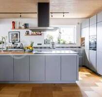 Arbeiten. Wohnen. Wachsen. . Ihre Zukunft beginnt genau hier! - Pfullingen