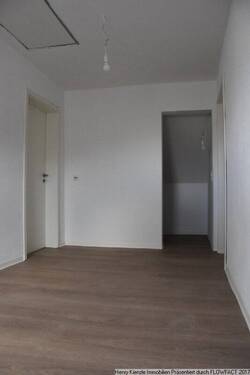 Ansicht einer Räumlichkeit im Erdgeschoss - 4 Zimmer Einfamilienhaus zum Kaufen in Röderland