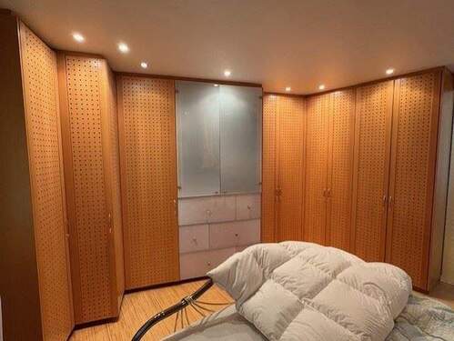 Schlaf-Zimmer + Schränke - 