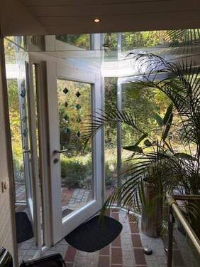 Glas-Eingangs-Bereich! - 