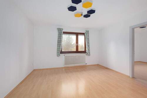 Kinderzimmer Hauptgebäude Wohnung 1. OG - 