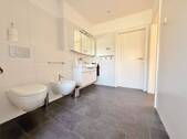 modernes Duschbad - 