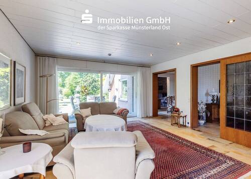 Wohn- und Esszimmer - 