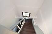 V10110a Treppenhaus DG - 