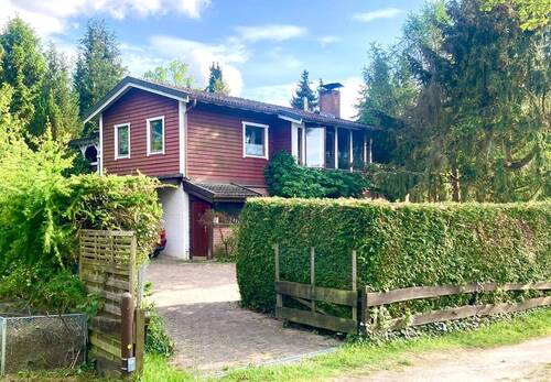 AB Neu - *** Gepflegtes Einfamilienhaus mit Einliegerwohnung und Pool in Neu Darchau ***