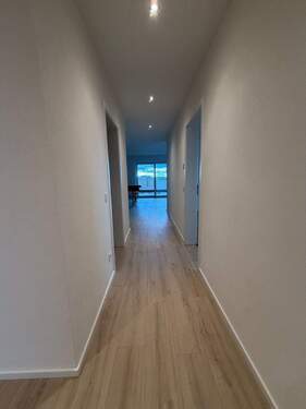 Flur - 3 Zimmer Etagenwohnung in Buchdorf