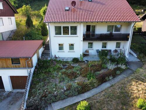 Haus - 9 Zimmer Einfamilienhaus zum Kaufen in Albstadt