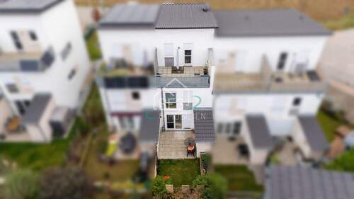 drohne 6 - 5 Zimmer Reihenmittelhaus zum Kaufen in Öhringen