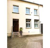 Sanierungsbedürftiges Reihenmittelhaus mit Potential - Wusterhausen/Dosse