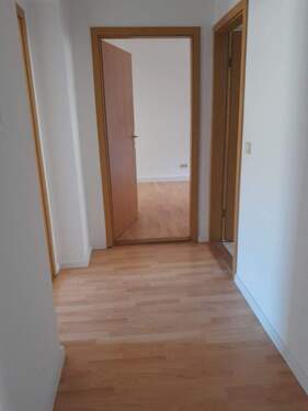 Flur - Etagenwohnung mit 56,70 m&sup2; in Plauen zur Miete