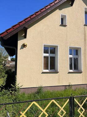 Bild 2 - 4 Zimmer Einfamilienhaus zur Miete in Briesen
