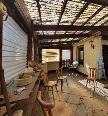 überdachte Nebenterrasse - 
