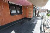 Balkon - Helle Neubau-Wohnung zu vermieten