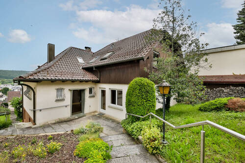 Eingangsbereich - Wohnhaus in Bestlage! - 395.000,00 EUR Kaufpreis, ca.  155,00 m² Wohnfläche
