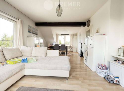 Wohnzimmer - 3 Zimmer Etagenwohnung zum Kaufen in Kirchgellersen
