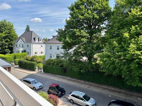 Ausblick - 2 Zimmer Etagenwohnung zum Kaufen in Hamburg