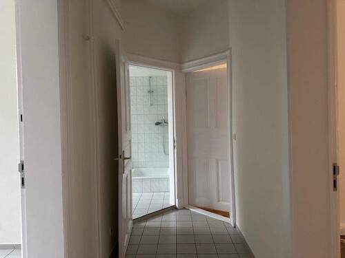 Flur - Frisch renovierte 2-ZW im Papenkamp 37 Kiel zu vermieten- Otto Stöben GmhH