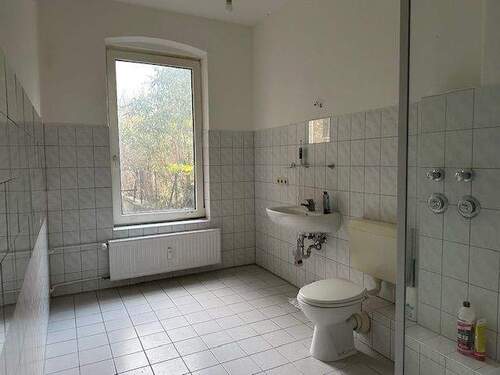 Badezimmer - 2 Zimmer Etagenwohnung in Kiel