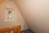Das helle Obergeschoss mit Fenster - 
