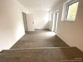 Blick ins Wohnzimmer - 2 Zimmer Etagenwohnung in Westerheim