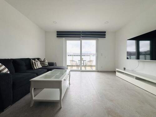 Wohnzimmer - 8 Zimmer Doppelhaushälfte in Künzelsau / Gaisbach