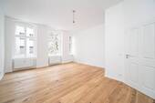 Potenzielle Wohnküche - 3 Zimmer Etagenwohnung zum Kaufen in Berlin