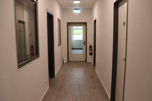 3 - 9 Zimmer Büro in Kiel