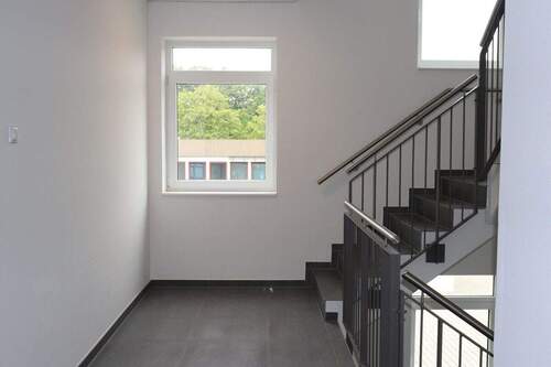 4 - Büro mit 274,70 m² in Kiel zur Miete