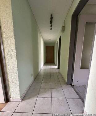 Flur - Etagenwohnung mit 60,00 m&sup2; in Rheinfelden zum Kaufen