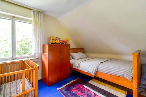 Kinderzimmer Obergeschoss illustriert - 