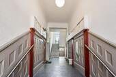 gepflegtes Treppenhaus - 