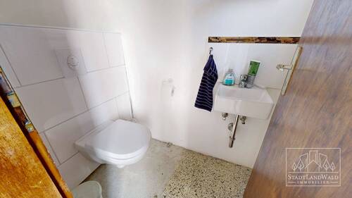 EG - WC - 