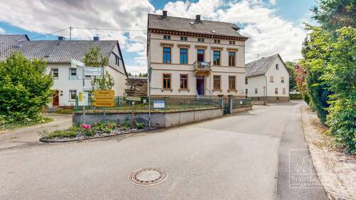 Straßenansicht - 