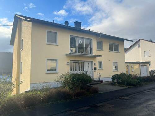 Hausansicht - 1 Zimmer Mehrfamilienhaus, Wohnhaus zum Kaufen in Hochstetten-Dhaun