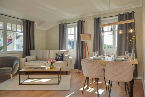 Das lichtdurchflutete Wohnzimmer - 