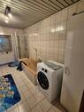 Bad-Wanne und Dusche - 
