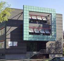 Helle Büroetage in Bahnhofsnähe inkl. Außenstellplätze - Ahrensburg