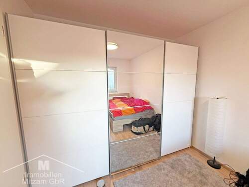 Schlafzimmeransicht 2 - 