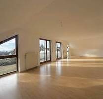 Sofort vermietbare 3-Zimmer-Dachgeschosswohnung mit Balkon - Überlingen