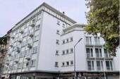 Hausfront - *Barbarossaplatz* Bezugsfreie 5-Zi-Whg., 118m², 2.OG, Lift, 2 Bäder, Stellpl., provisionsfrei