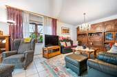 Wohnzimmer - Einfamilienhaus mit 146,80 m² in Tostedt zum Kaufen