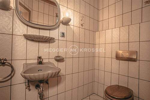 Das Gäste-WC im EG - 