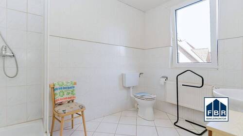 Duschbad im Obergeschoss - 