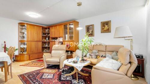 Wohnzimmer 2 - Großzügige 4-Zimmer-Etagenwohnung in gefragter Lage von Offenbach am Main