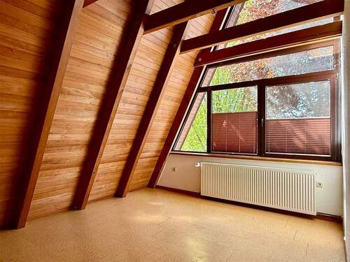 Schlafzimmer (DG) - 