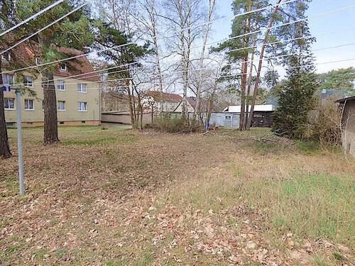 Grundstück - Bauträgerfrei ! Grundstück mit positivem Bauvorbescheid für Einfamilienhaus !