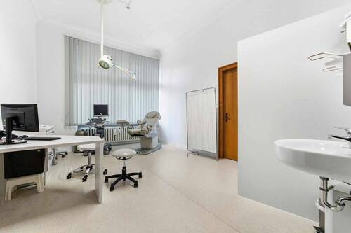 Behandlungsraum - 