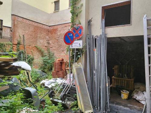 Innenhof - Mehrfamilienhaus, Wohnhaus in Kahla