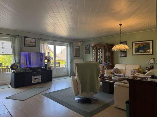 Wohnzimmer - Mehrfamilienhaus, Wohnhaus mit 294,30 m² in Giekau zum Kaufen